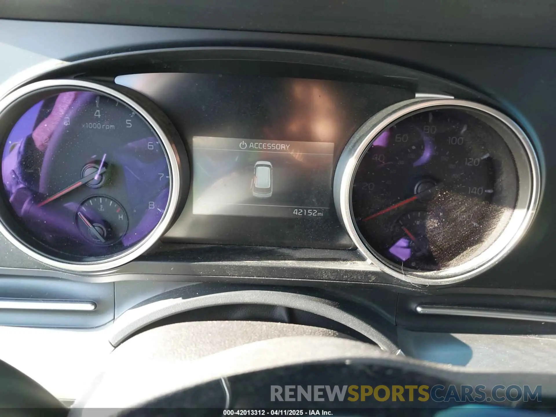 7 Photograph of a damaged car KNDNB4H38R6383380 KIA CARNIVAL MPV 2024
