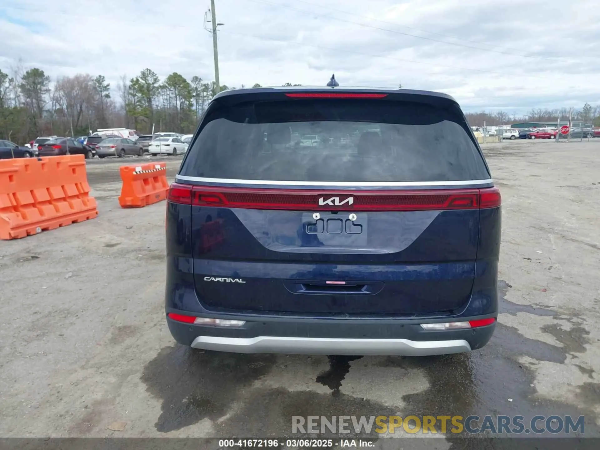 16 Фотография поврежденного автомобиля KNDNB4H3XR6382747 KIA CARNIVAL MPV 2024