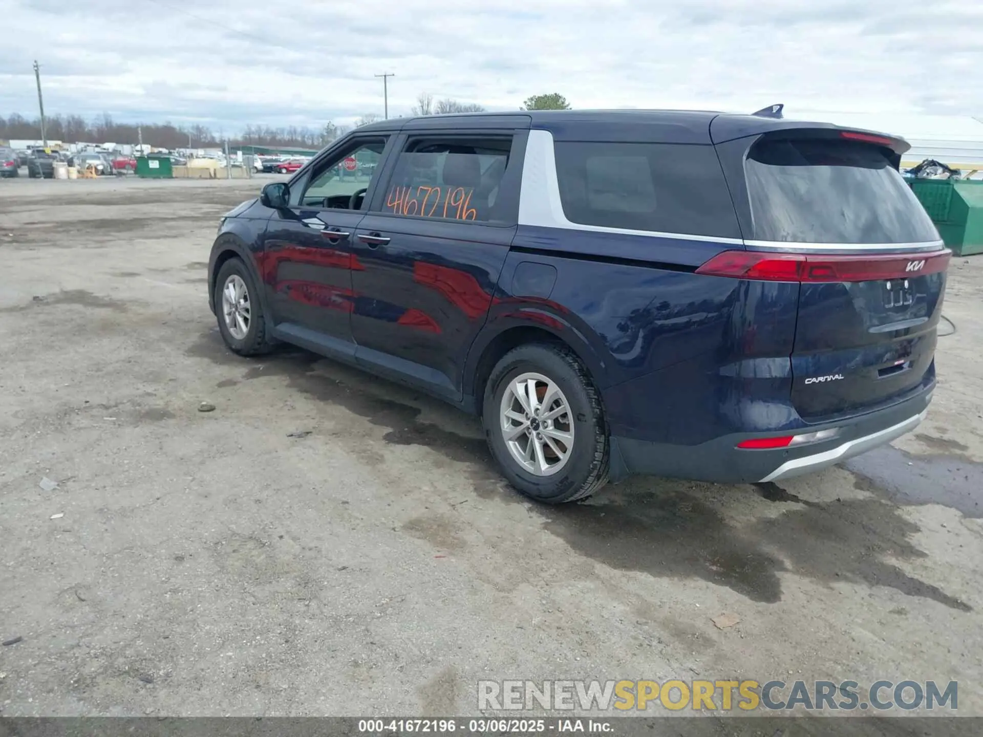 3 Фотография поврежденного автомобиля KNDNB4H3XR6382747 KIA CARNIVAL MPV 2024