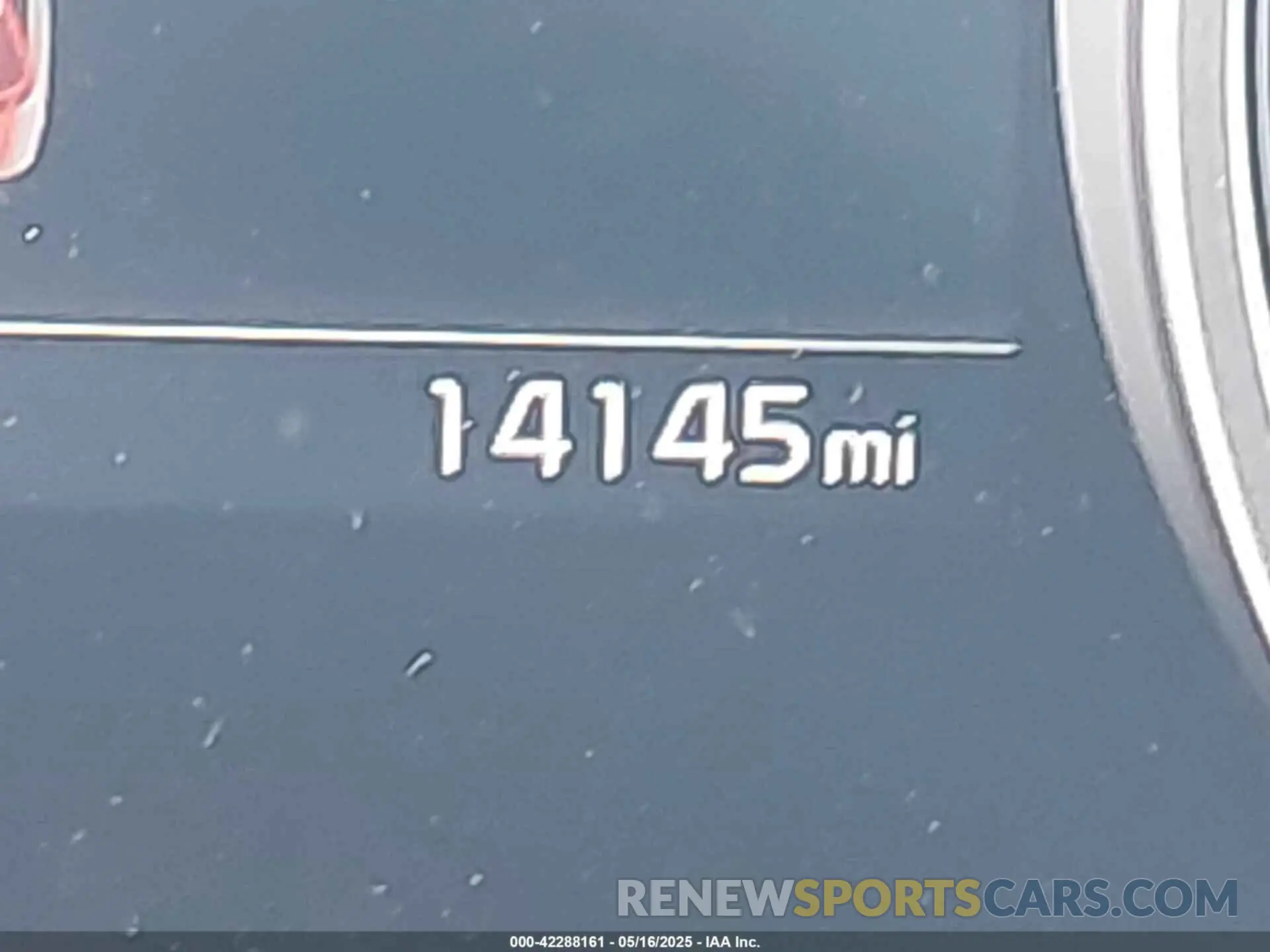 16 Photograph of a damaged car KNDNB4H3XR6400955 KIA CARNIVAL MPV 2024