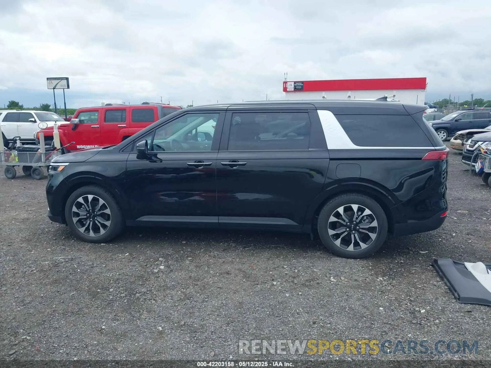 15 Фотография поврежденного автомобиля KNDNC5H30R6440397 KIA CARNIVAL MPV 2024