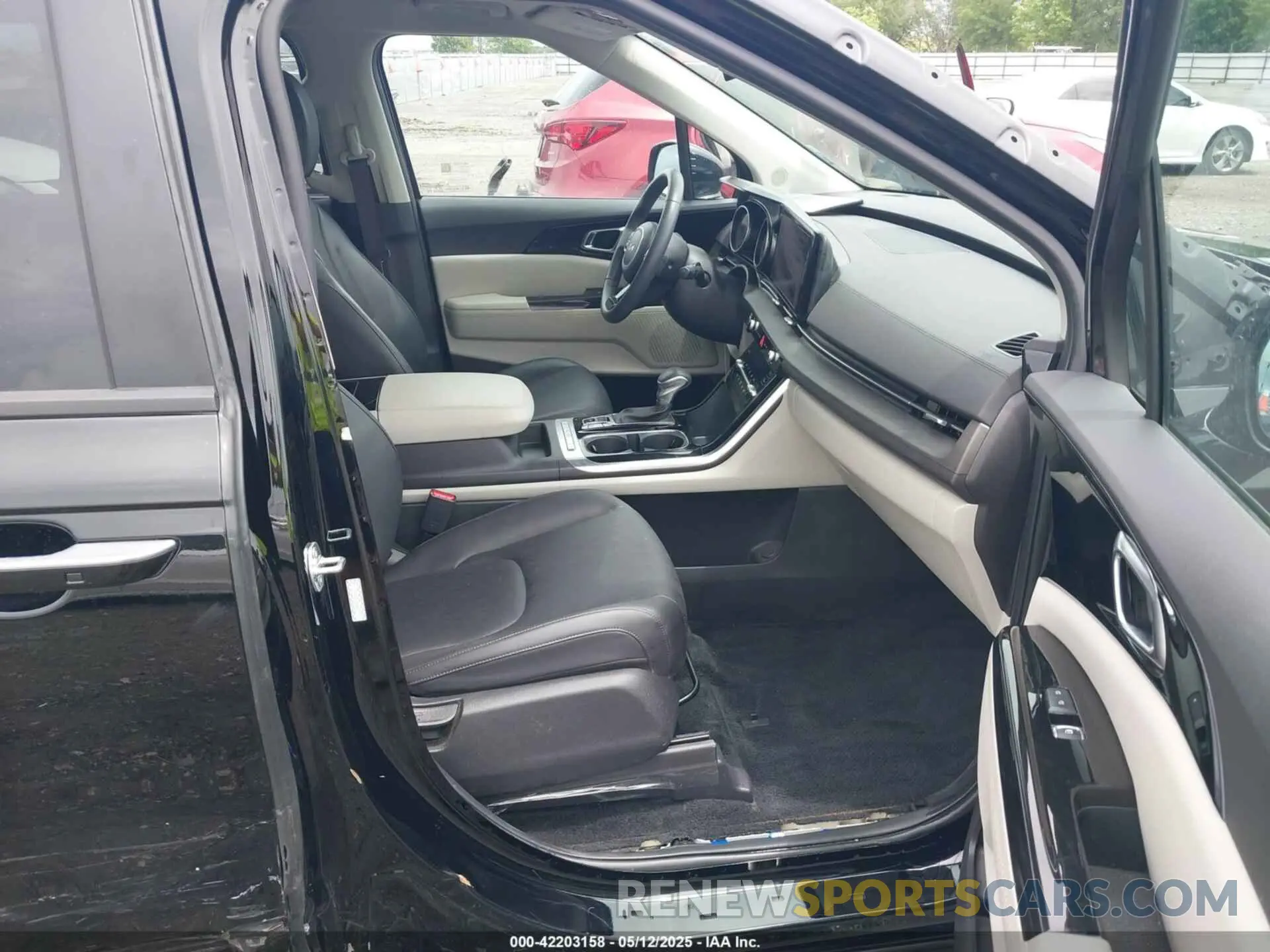 5 Фотография поврежденного автомобиля KNDNC5H30R6440397 KIA CARNIVAL MPV 2024