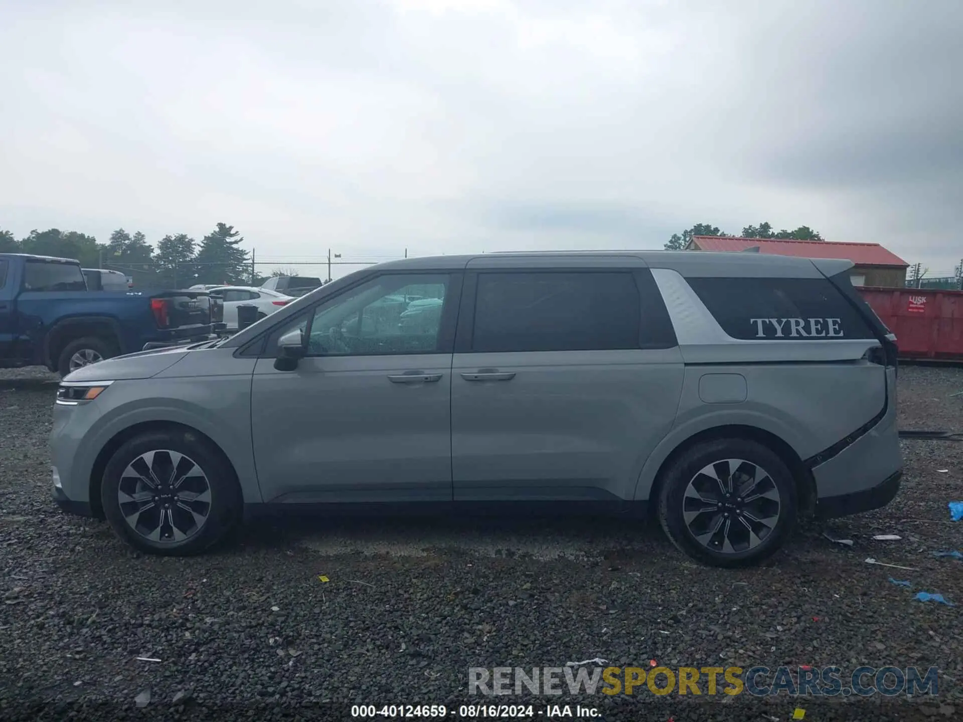 15 Photograph of a damaged car KNDNC5H31R6377648 KIA CARNIVAL MPV 2024