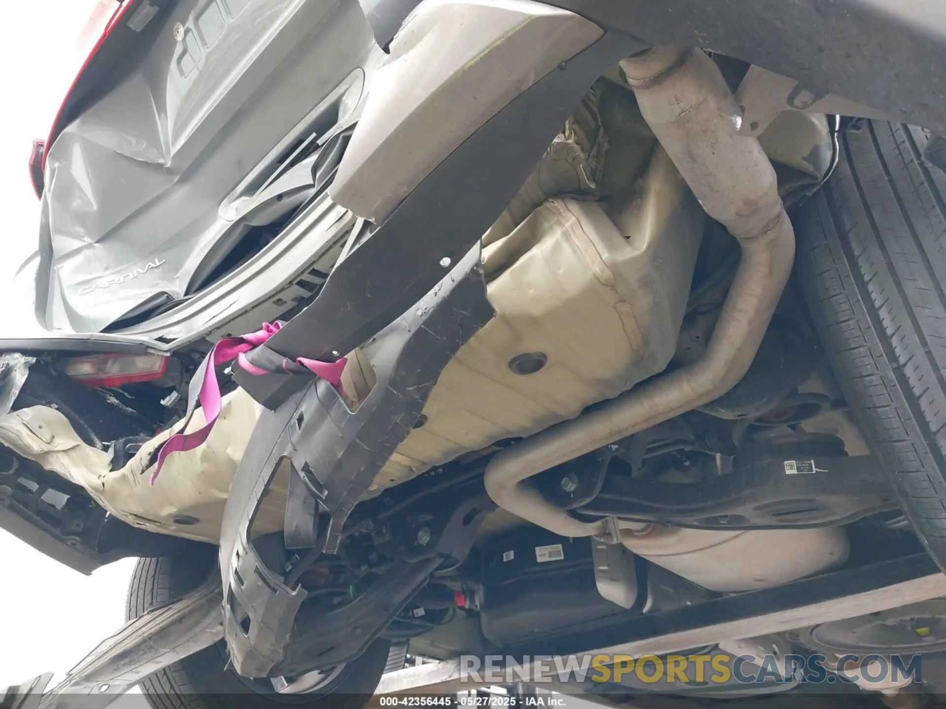 6 Фотография поврежденного автомобиля KNDNE5H34R6385298 KIA CARNIVAL MPV 2024