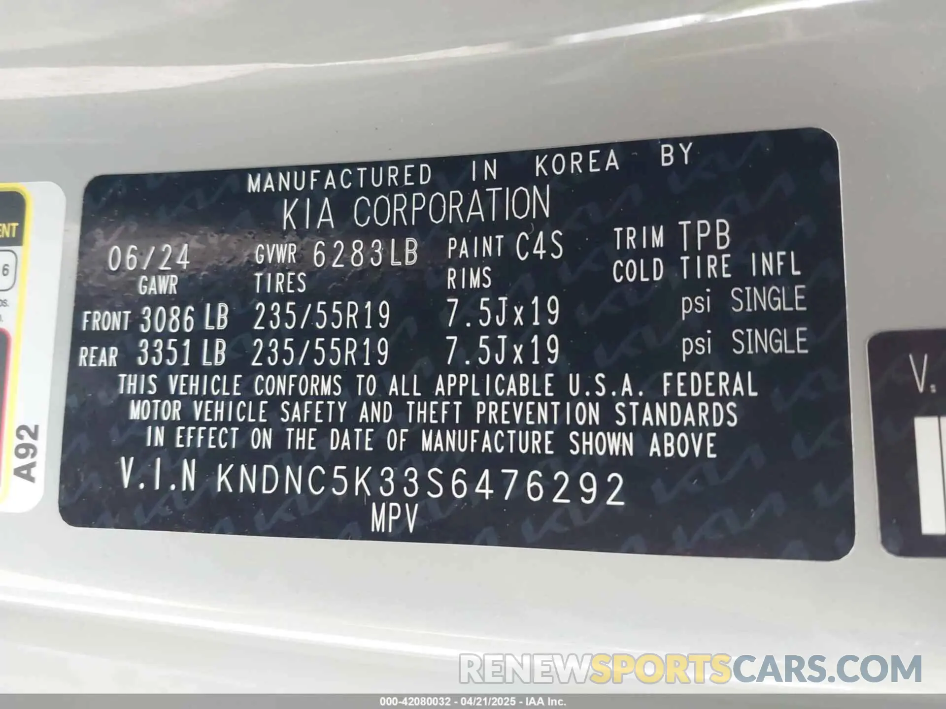 9 Фотография поврежденного автомобиля KNDNC5K33S6476292 KIA CARNIVAL MPV 2025