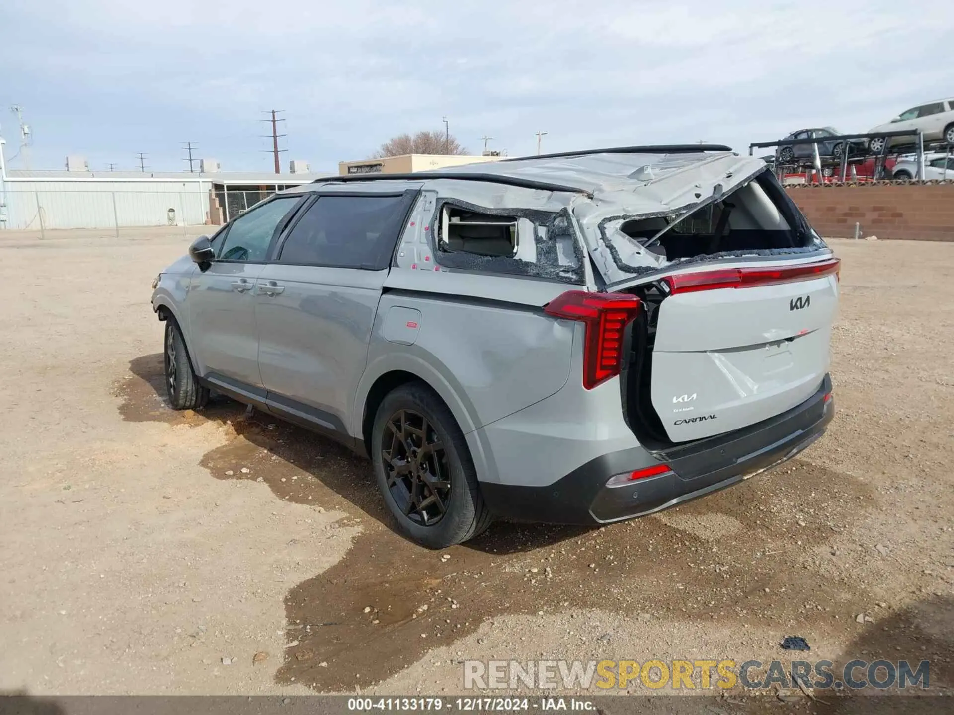 3 Photograph of a damaged car KNDNE5K33S6497315 KIA CARNIVAL MPV 2025