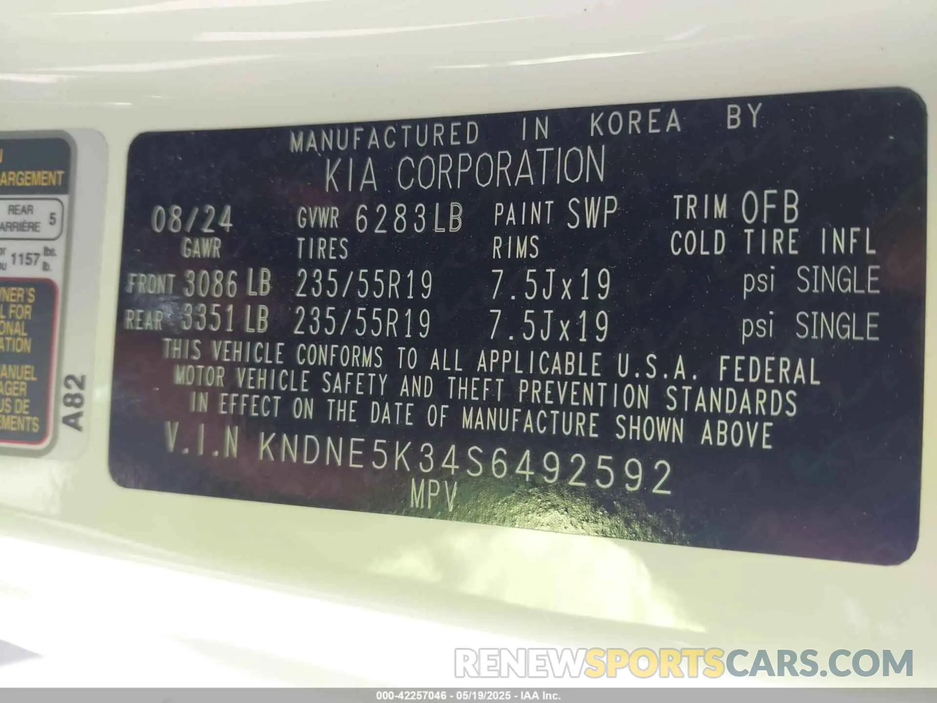 9 Фотография поврежденного автомобиля KNDNE5K34S6492592 KIA CARNIVAL MPV 2025