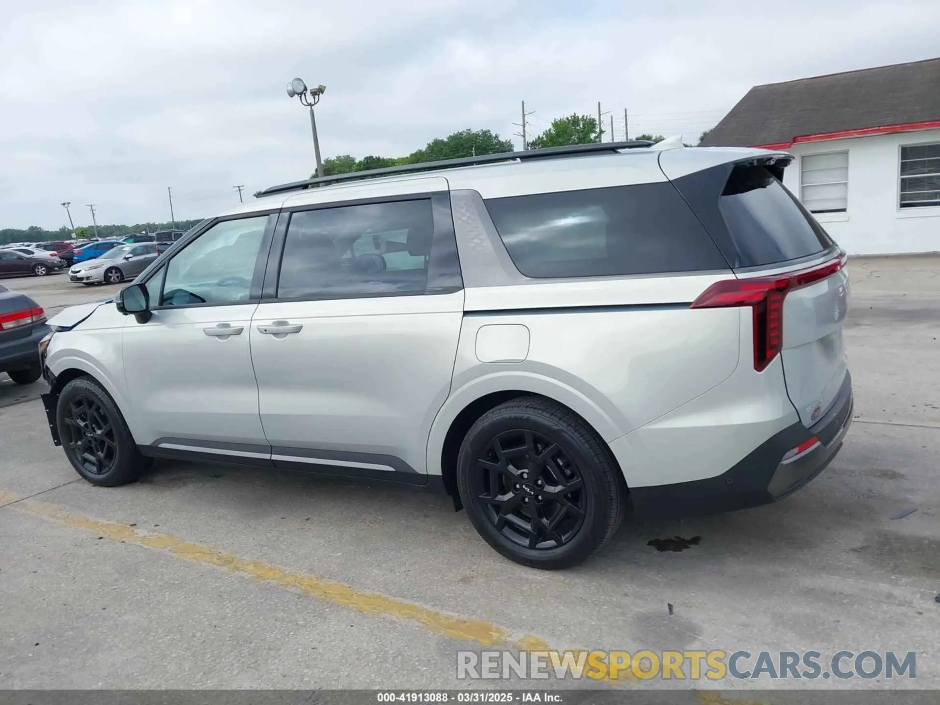 14 Фотография поврежденного автомобиля KNDNE5K38S6462298 KIA CARNIVAL MPV 2025