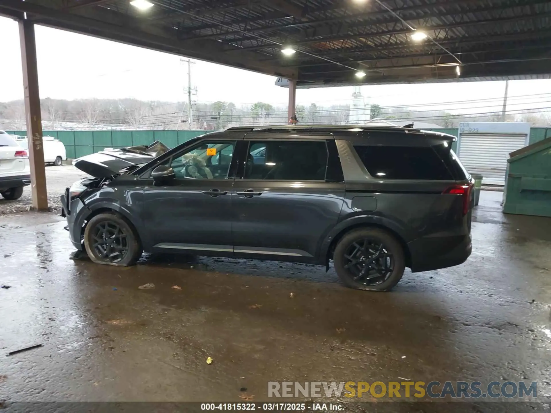 13 Фотография поврежденного автомобиля KNDNE5KA4S6033593 KIA CARNIVAL MPV HYBRID 2025