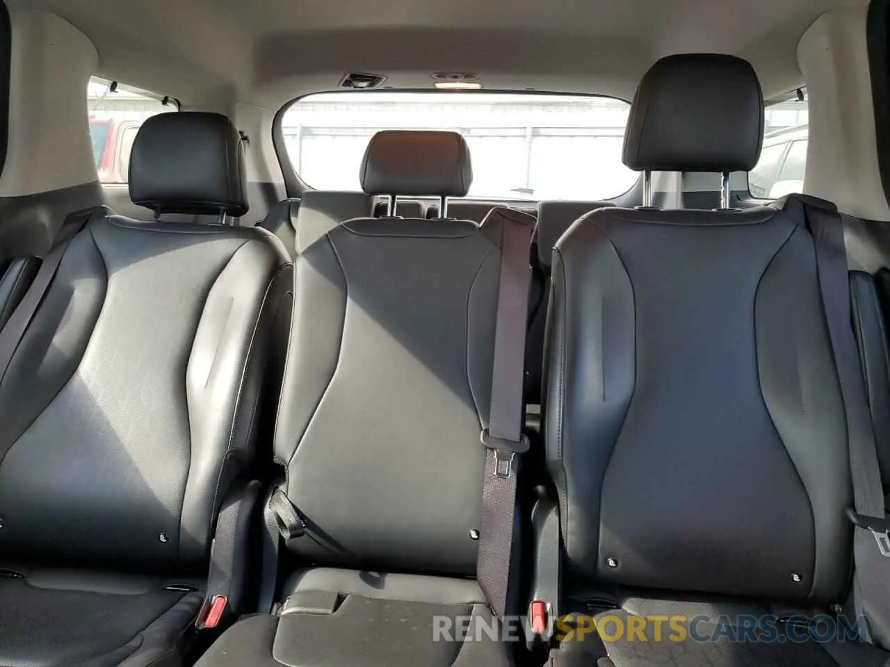 10 Photograph of a damaged car KNDNE5H3XN6071780 KIA CARNIVAL S 2022