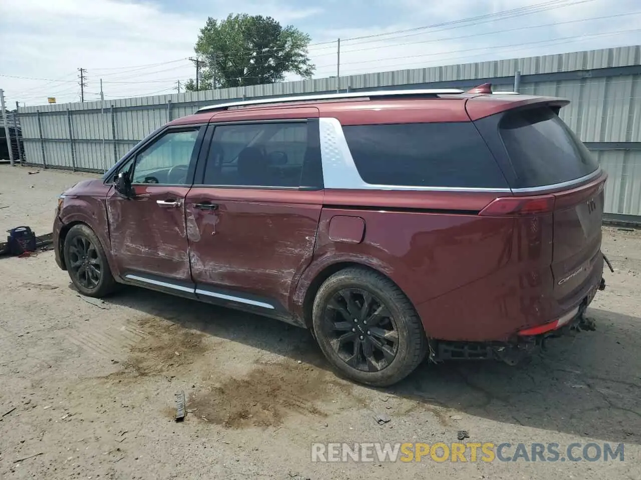 2 Photograph of a damaged car KNDNE5H3XN6090894 KIA CARNIVAL S 2022