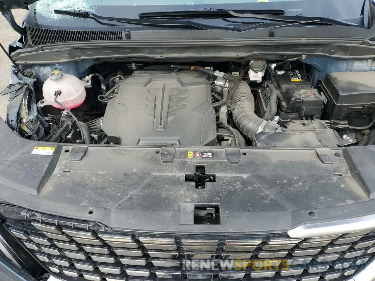 13 Photograph of a damaged car KNDNE5H31P6236392 KIA CARNIVAL S 2023