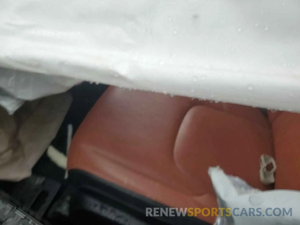8 Photograph of a damaged car KNDNE5H34P6211115 KIA CARNIVAL S 2023