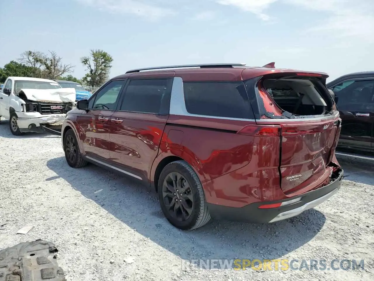 2 Photograph of a damaged car KNDNE5H38R6397048 KIA CARNIVAL S 2024