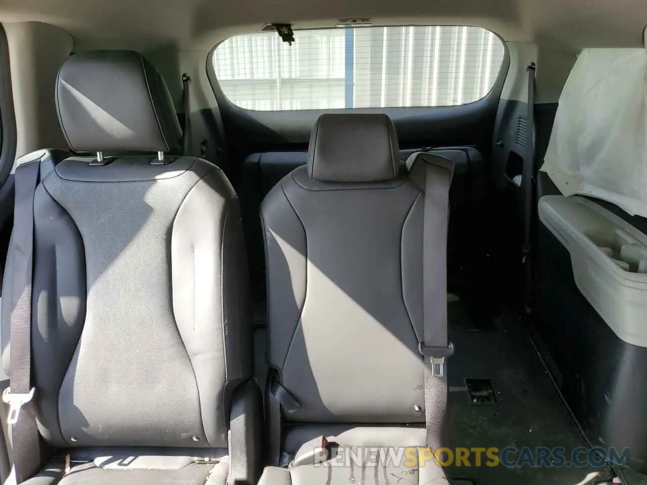 10 Фотография поврежденного автомобиля KNDNE5H39R6306238 KIA CARNIVAL S 2024