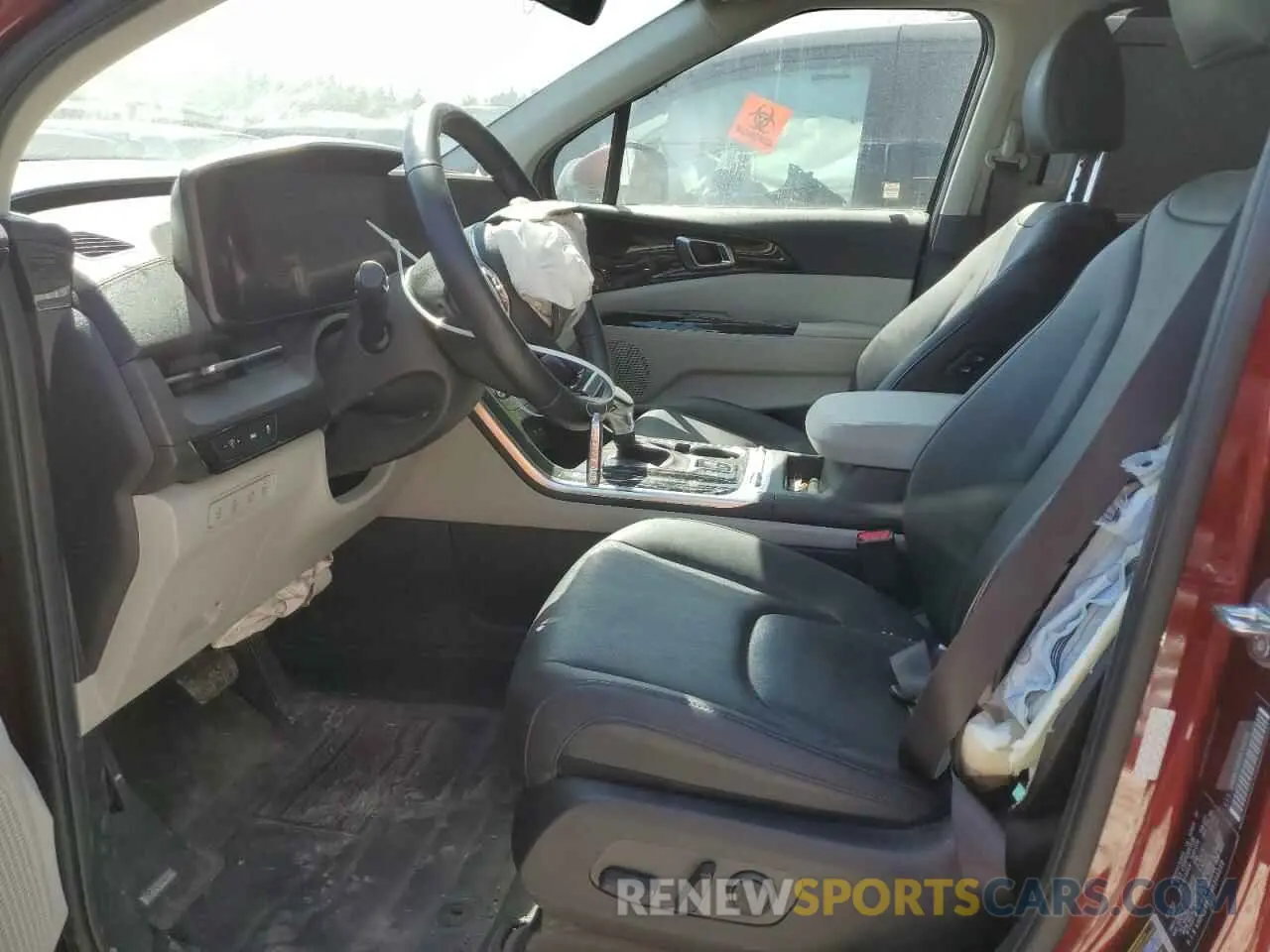 7 Фотография поврежденного автомобиля KNDNE5H39R6306238 KIA CARNIVAL S 2024