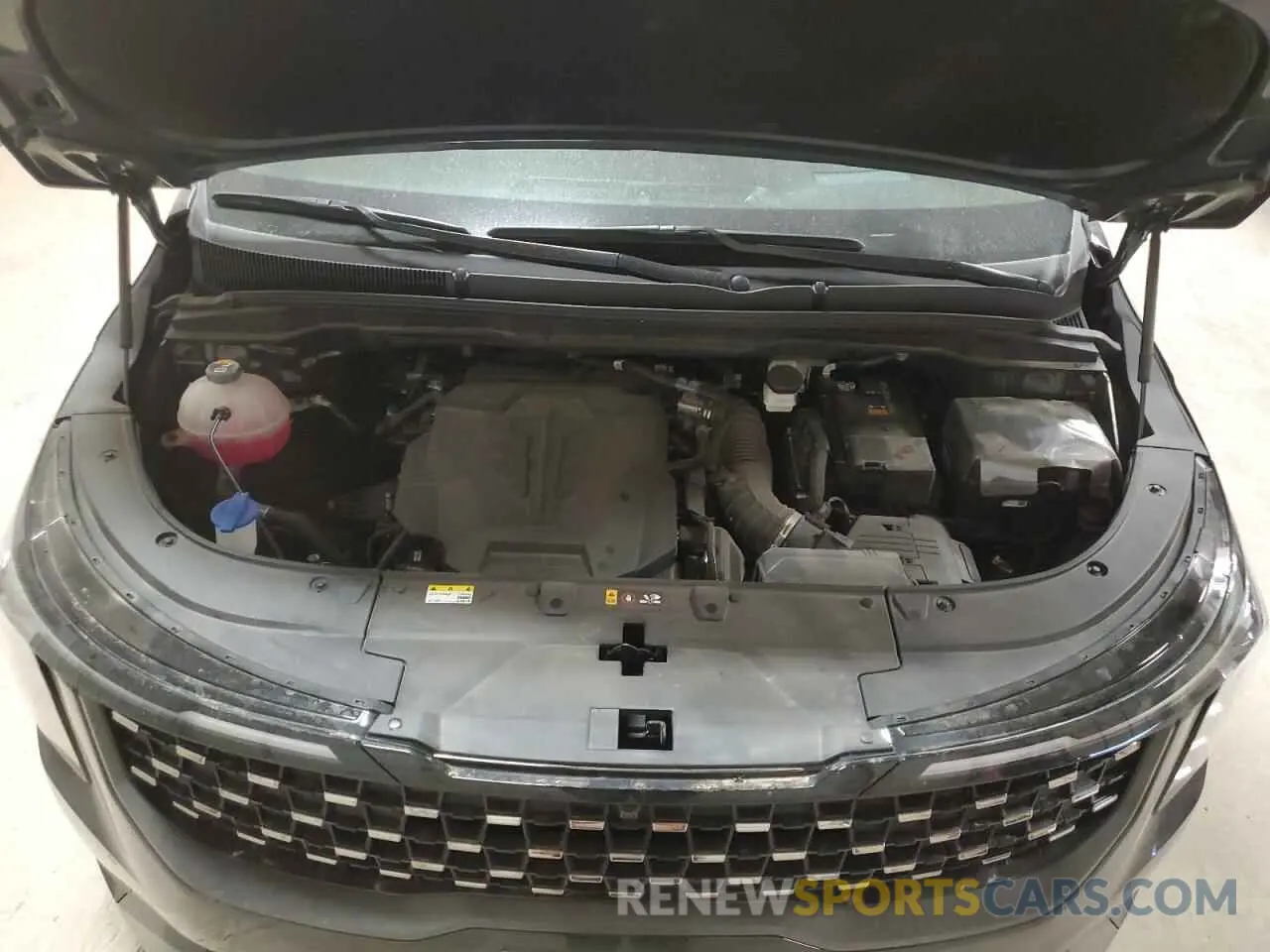 12 Photograph of a damaged car KNDNE5K30S6498051 KIA CARNIVAL S 2025