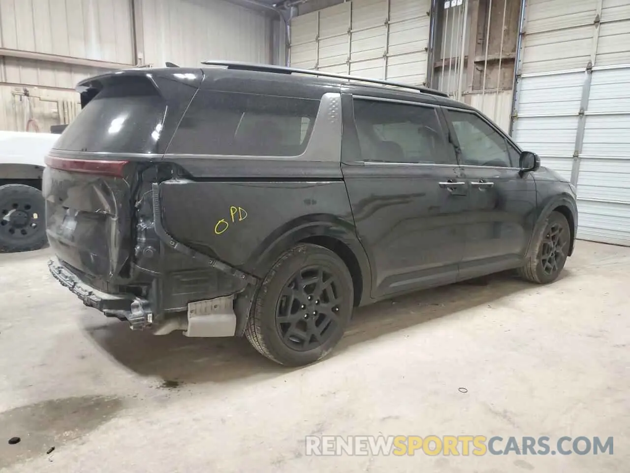 3 Photograph of a damaged car KNDNE5K30S6498051 KIA CARNIVAL S 2025