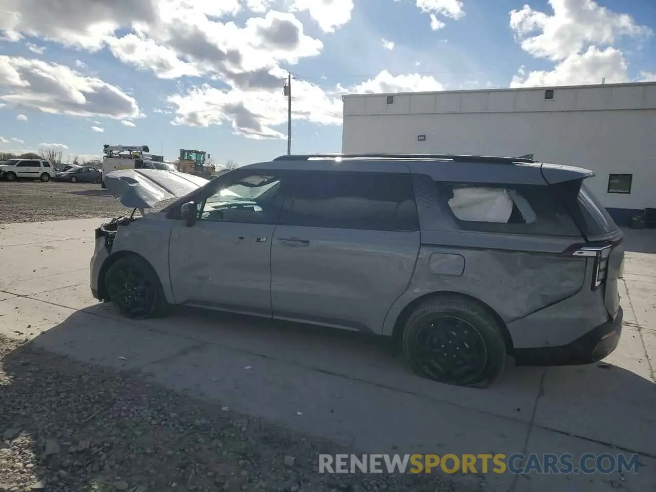 2 Фотография поврежденного автомобиля KNDNE5KA0S6031310 KIA CARNIVAL S 2025