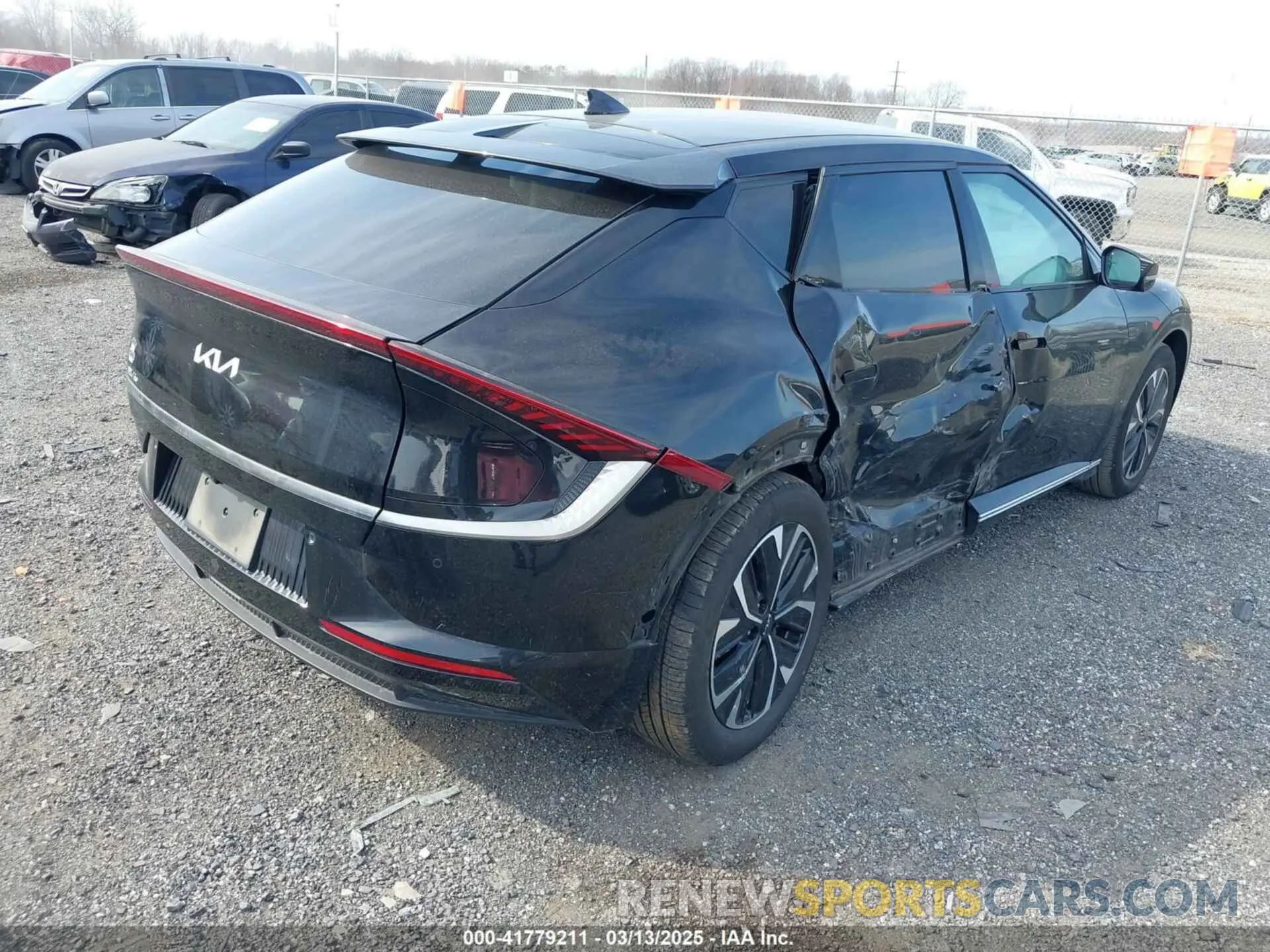4 Photograph of a damaged car KNDC34LA7N5058827 KIA EV6 2022