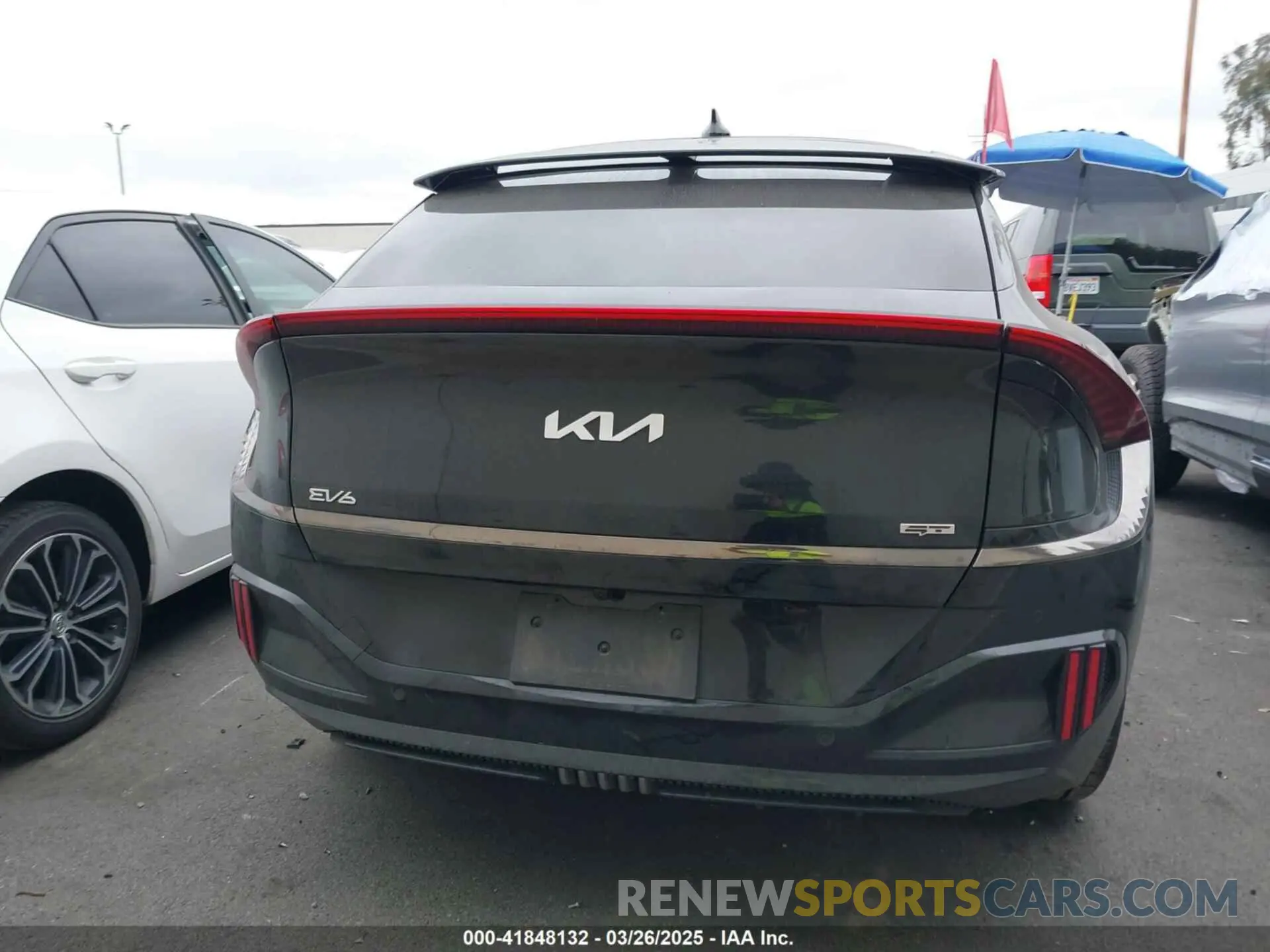 15 Photograph of a damaged car KNDC5DLE9P5139084 KIA EV6 2023