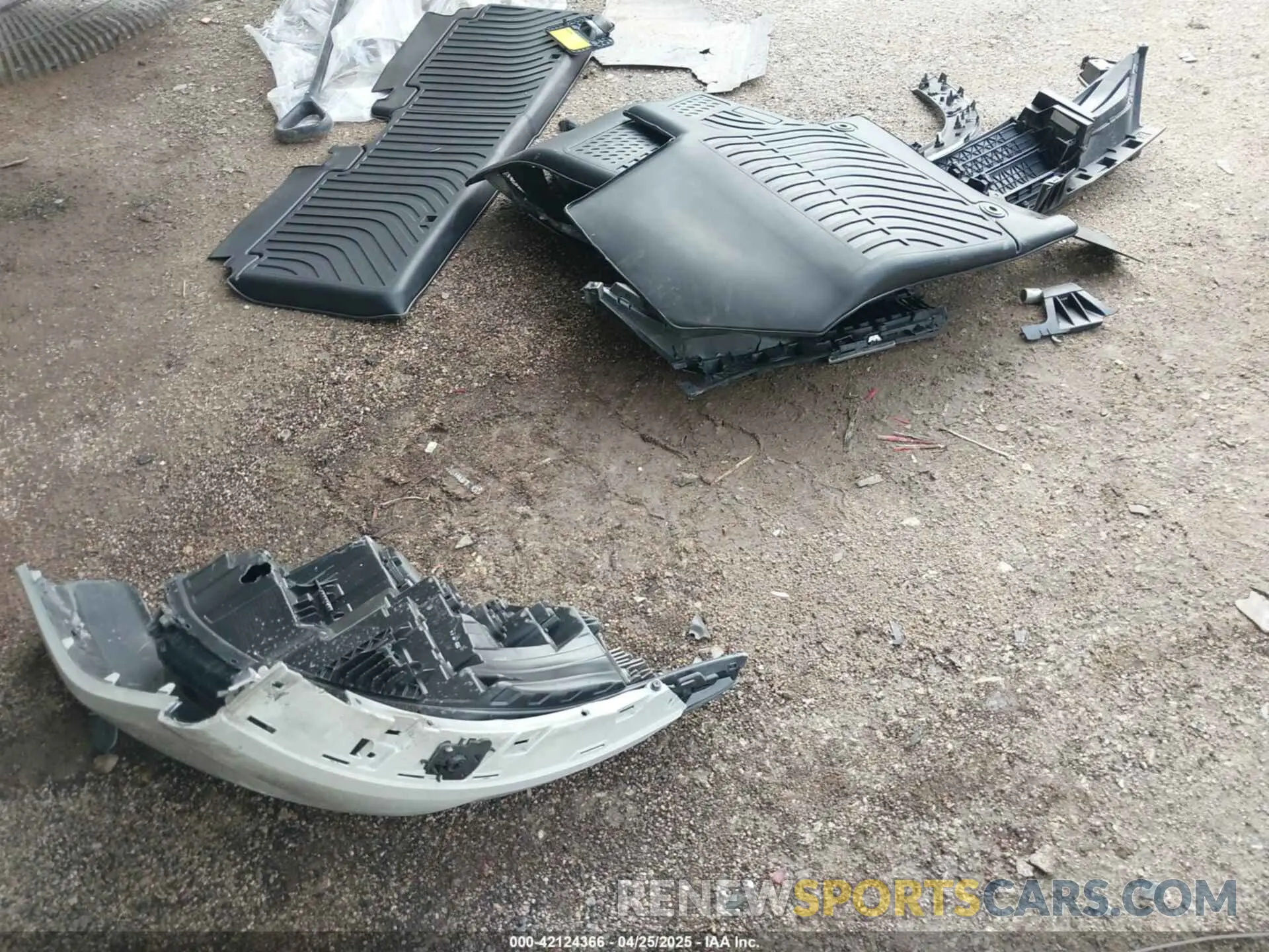 12 Photograph of a damaged car KNDC34LA2R5176886 KIA EV6 2024