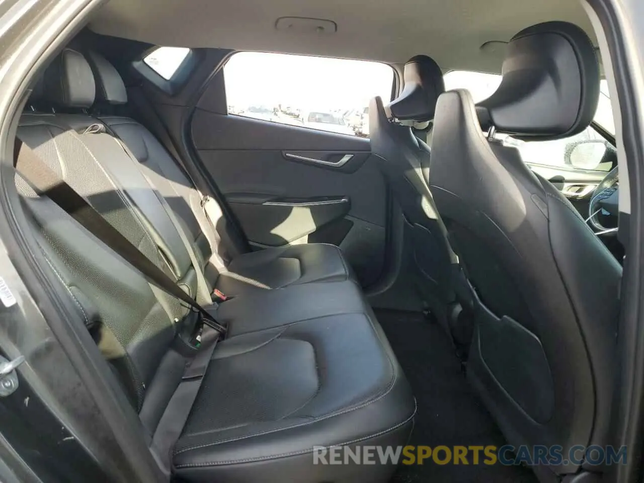 10 Фотография поврежденного автомобиля KNDC34LA7P5602231 KIA EV6 LIGHT 2023