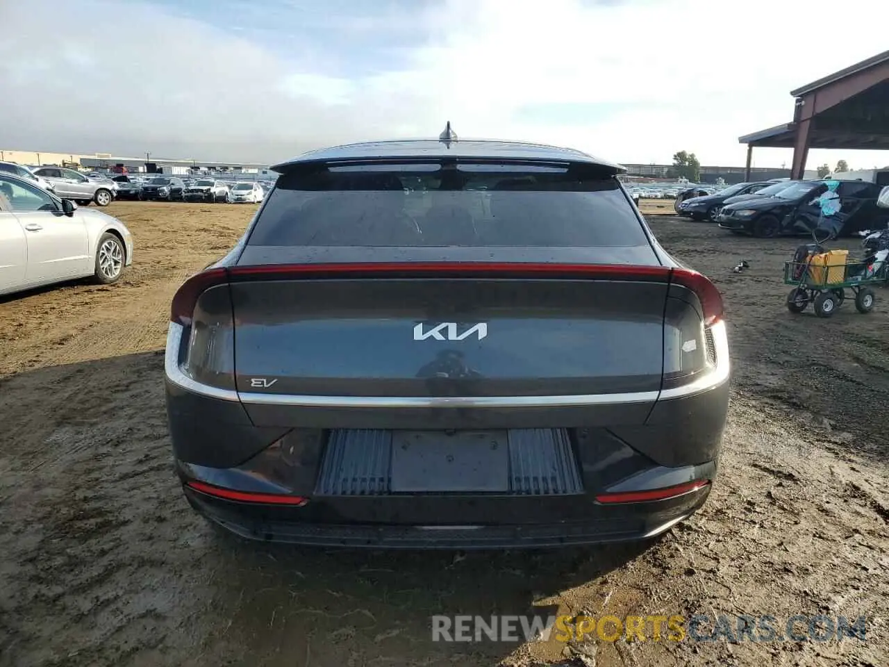 6 Фотография поврежденного автомобиля KNDC34LA7P5602231 KIA EV6 LIGHT 2023