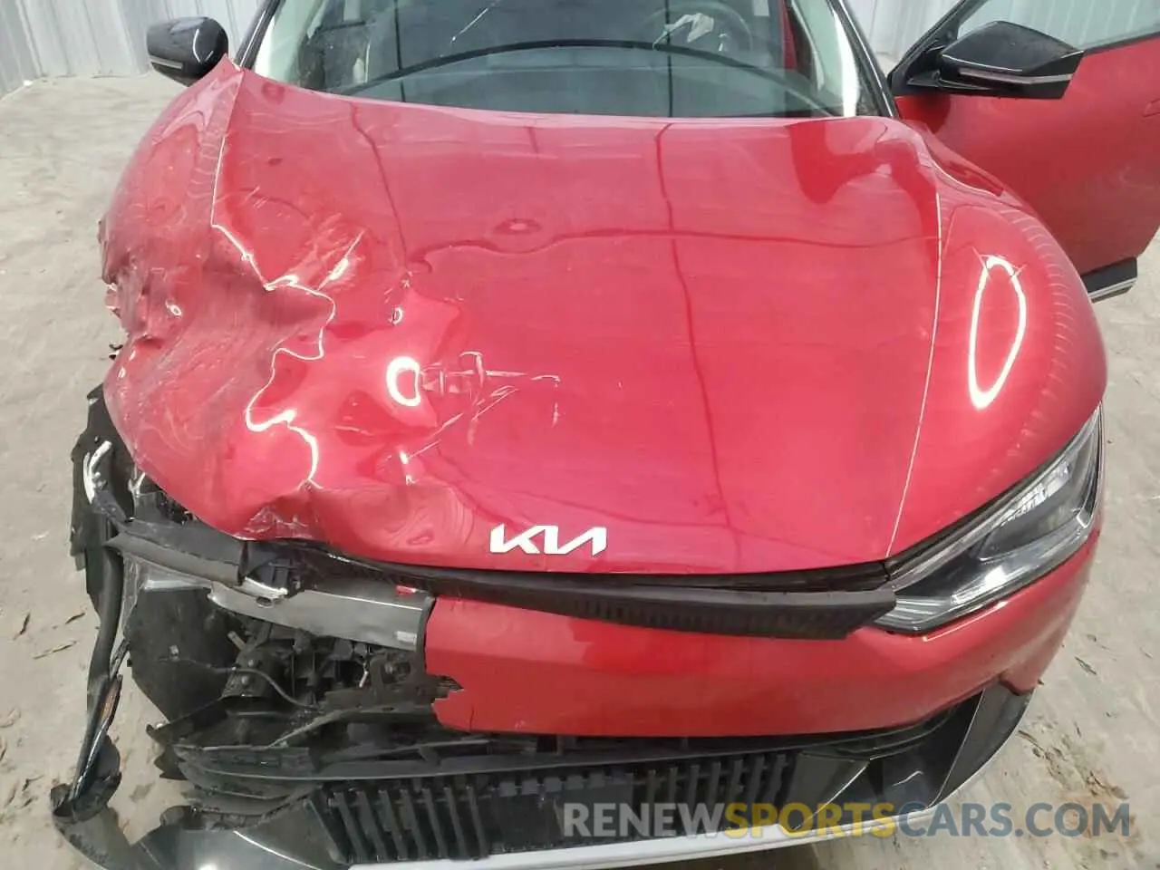 12 Photograph of a damaged car KNDC34LA7P5604707 KIA EV6 LIGHT 2023