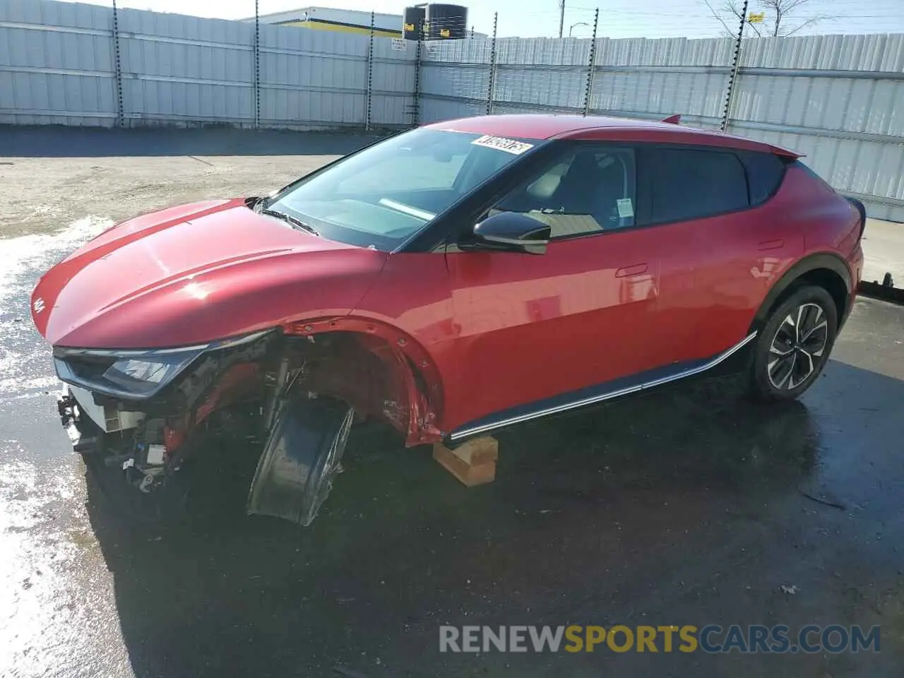 1 Фотография поврежденного автомобиля KNDC34LA0R5211666 KIA EV6 LIGHT 2024