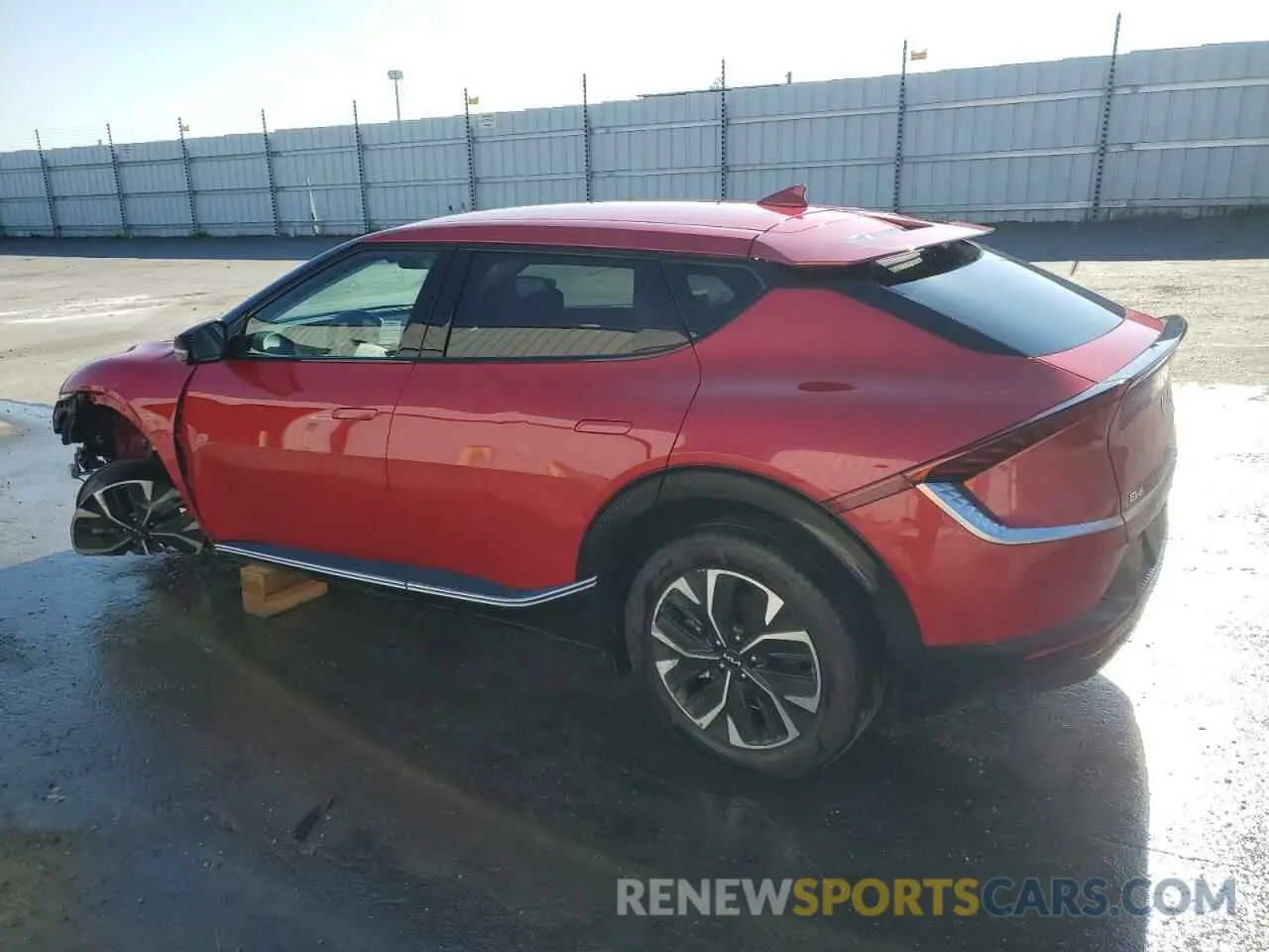 2 Фотография поврежденного автомобиля KNDC34LA0R5211666 KIA EV6 LIGHT 2024