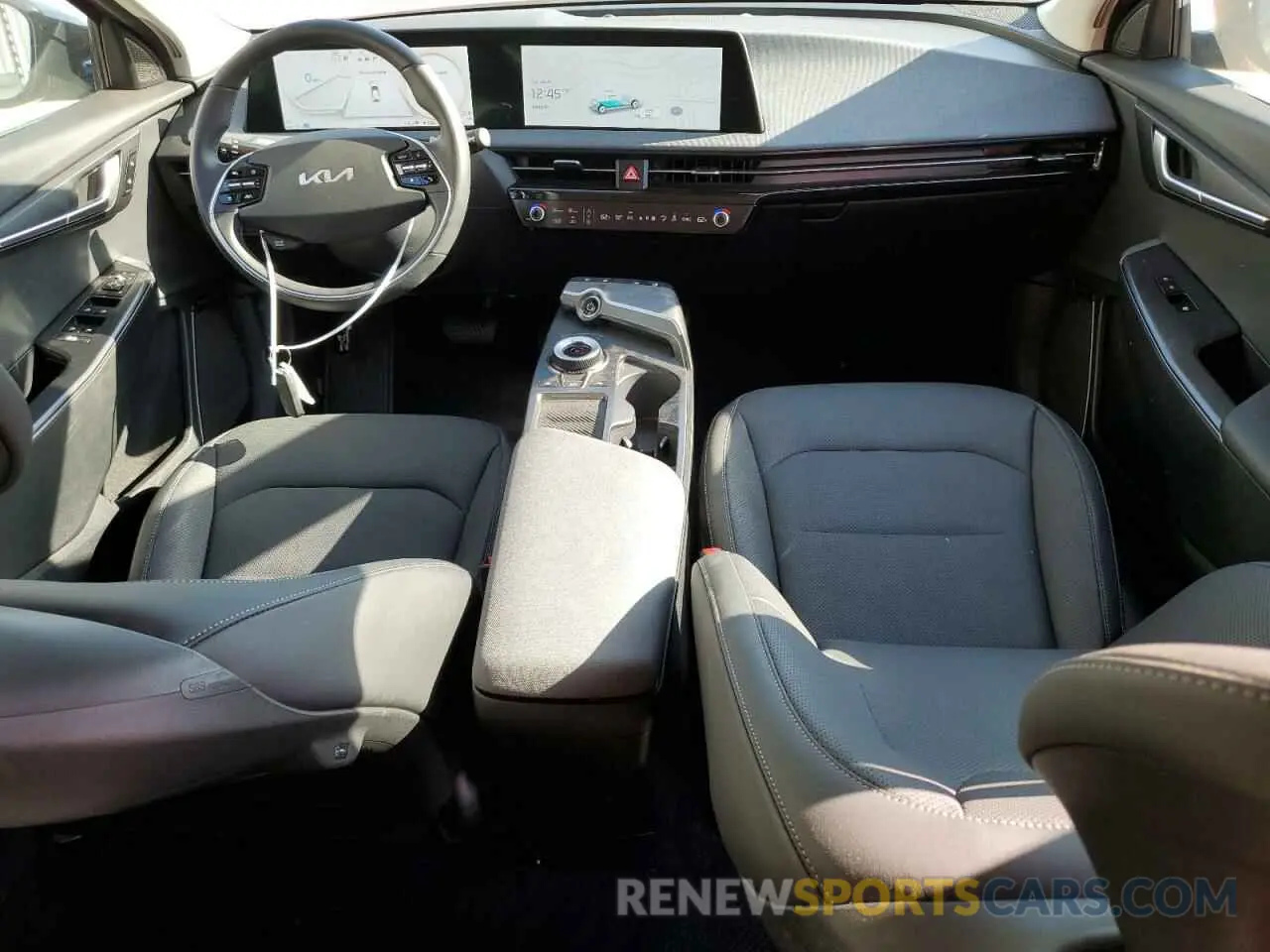 8 Фотография поврежденного автомобиля KNDC34LA0R5211666 KIA EV6 LIGHT 2024