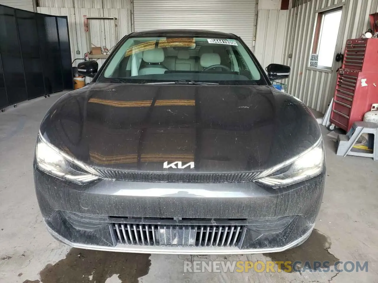 5 Photograph of a damaged car KNDC34LA3R5163032 KIA EV6 LIGHT 2024