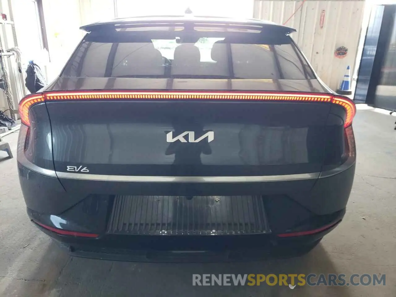 6 Photograph of a damaged car KNDC34LA3R5163032 KIA EV6 LIGHT 2024