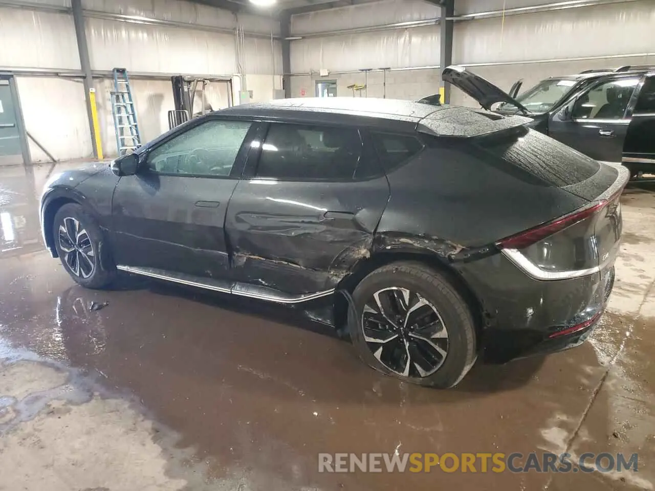 2 Photograph of a damaged car KNDC34LA7R5198754 KIA EV6 LIGHT 2024