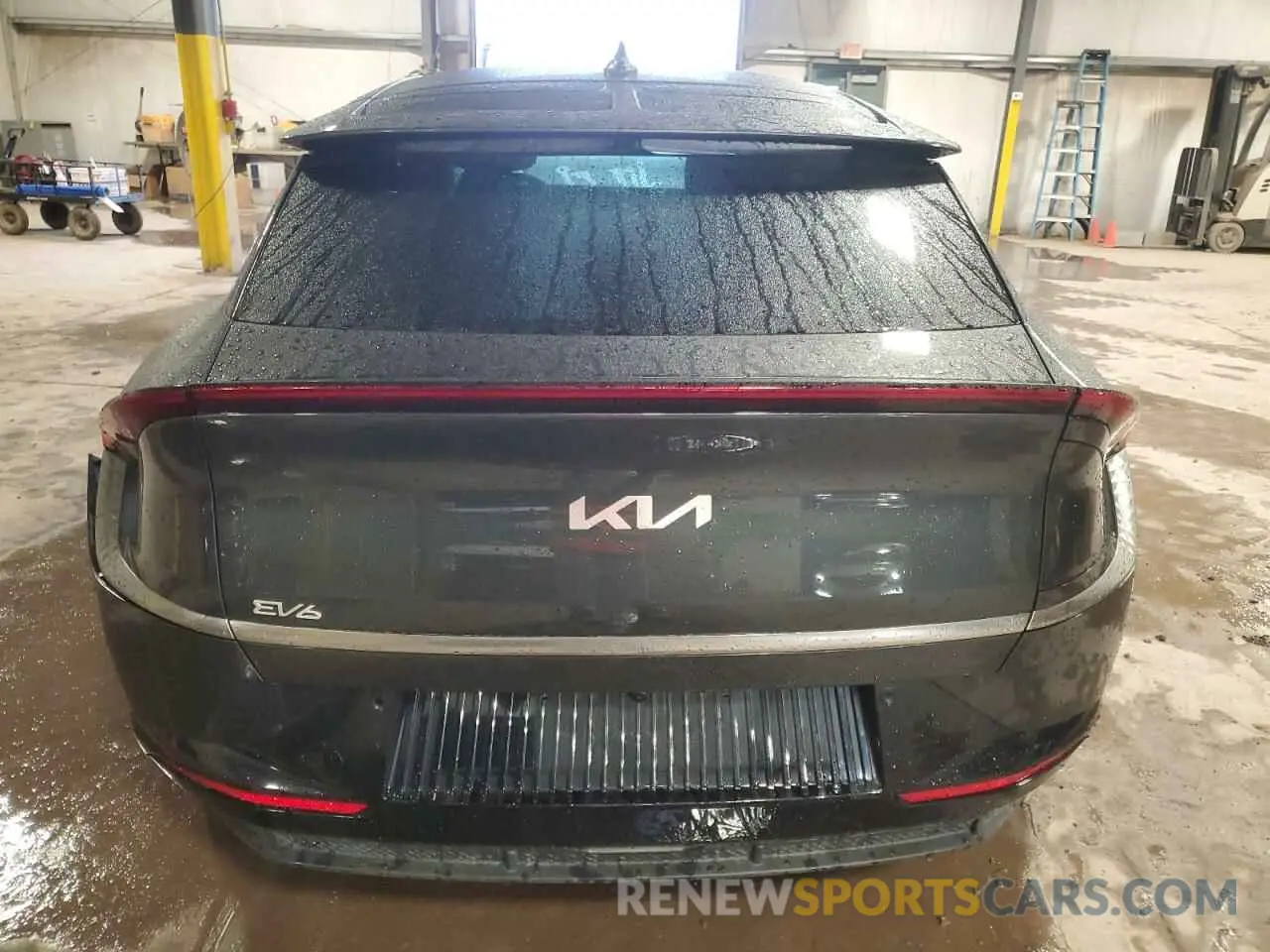 6 Photograph of a damaged car KNDC34LA7R5198754 KIA EV6 LIGHT 2024