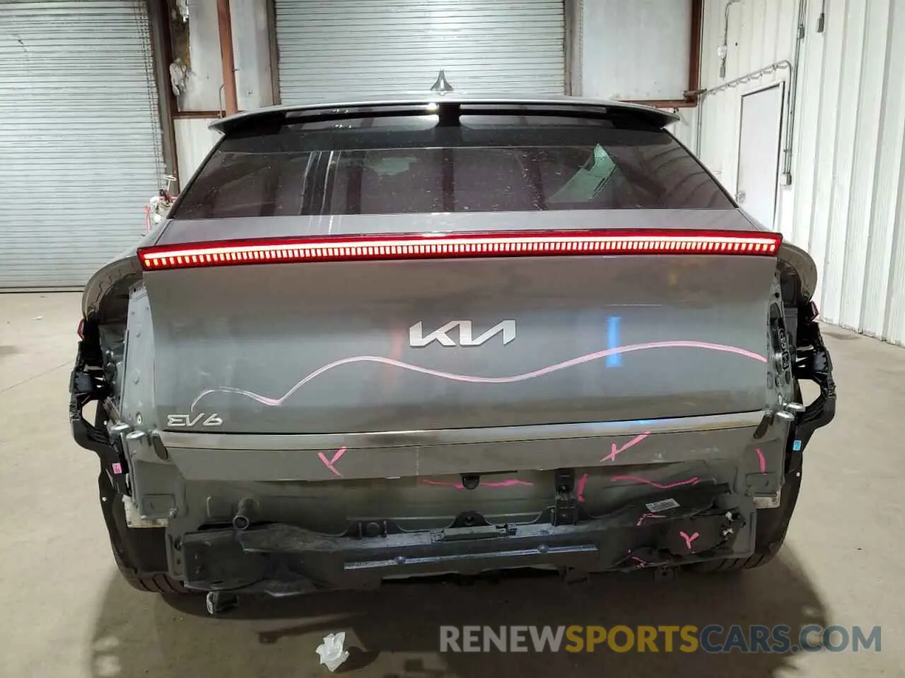 6 Фотография поврежденного автомобиля KNDC34LA9R5201931 KIA EV6 LIGHT 2024
