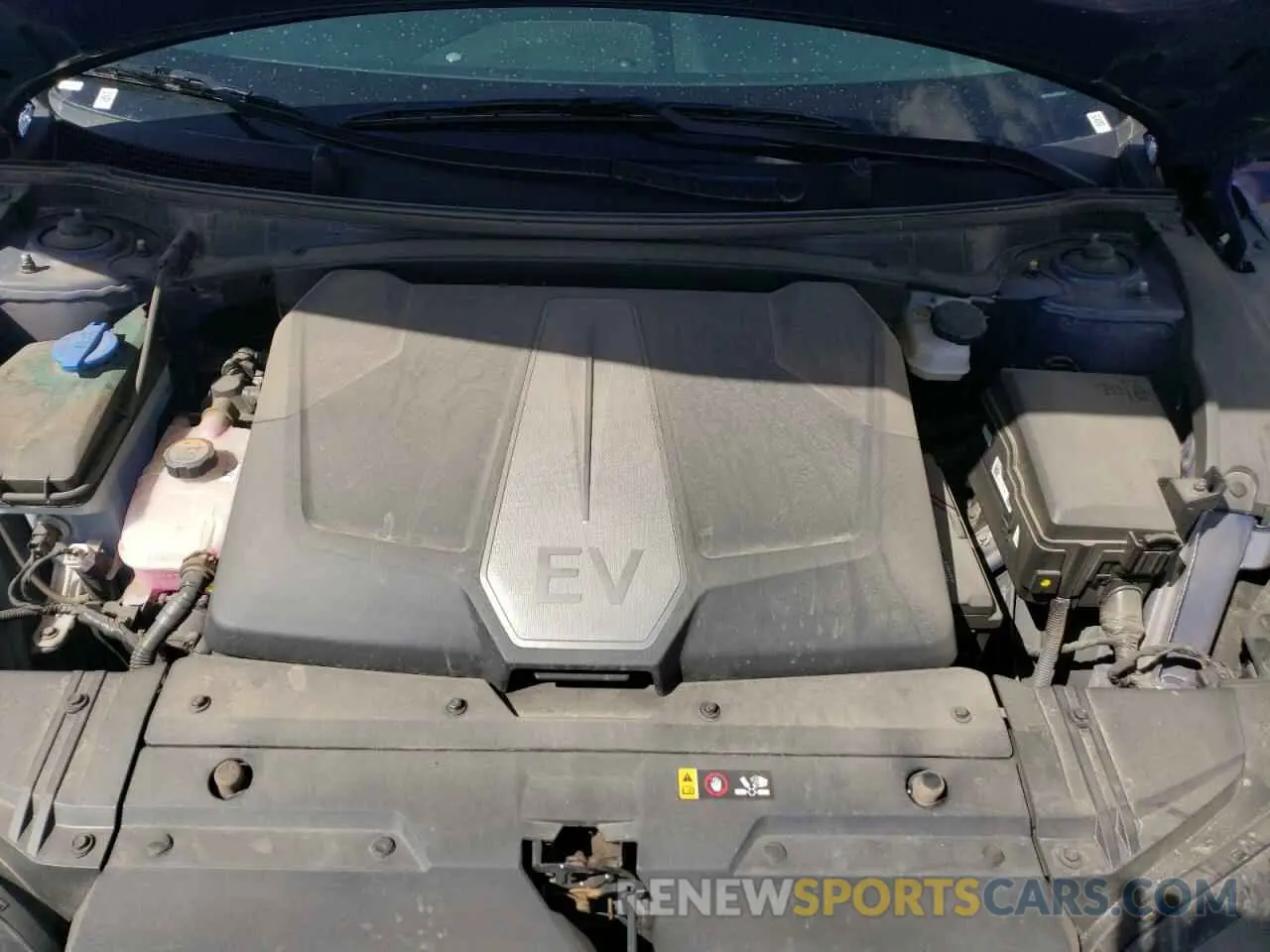 12 Photograph of a damaged car KNDC3DLCXR5159657 KIA EV6 LIGHT 2024