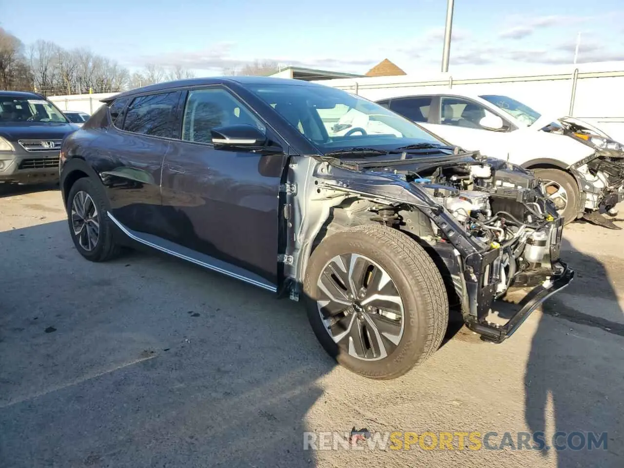 4 Photograph of a damaged car KNDC3DLCXR5221137 KIA EV6 LIGHT 2024