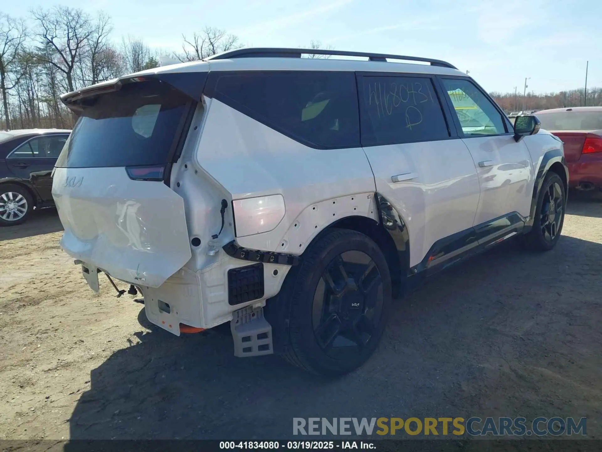 4 Фотография поврежденного автомобиля KNDAEFS57R6051474 KIA EV9 2024