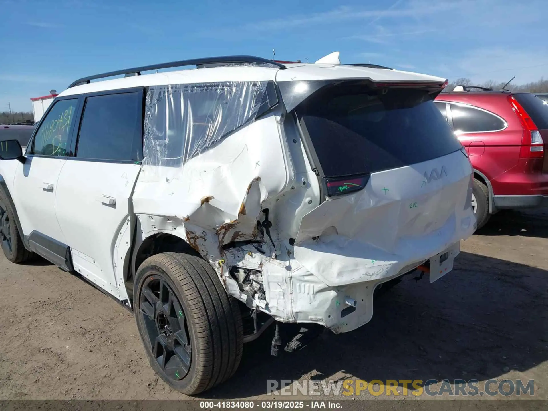 6 Фотография поврежденного автомобиля KNDAEFS57R6051474 KIA EV9 2024
