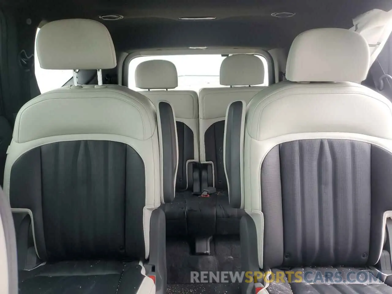10 Фотография поврежденного автомобиля KNDAEFS52R6040494 KIA EV9 GT LIN 2024