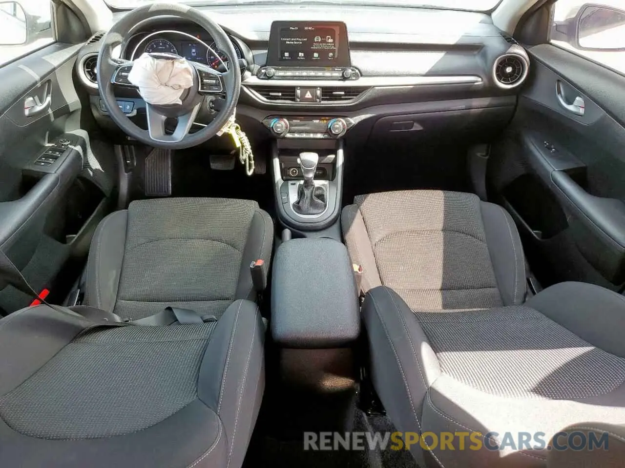 8 Фотография поврежденного автомобиля 3KPF24AD0KE022877 KIA FORTE 2019
