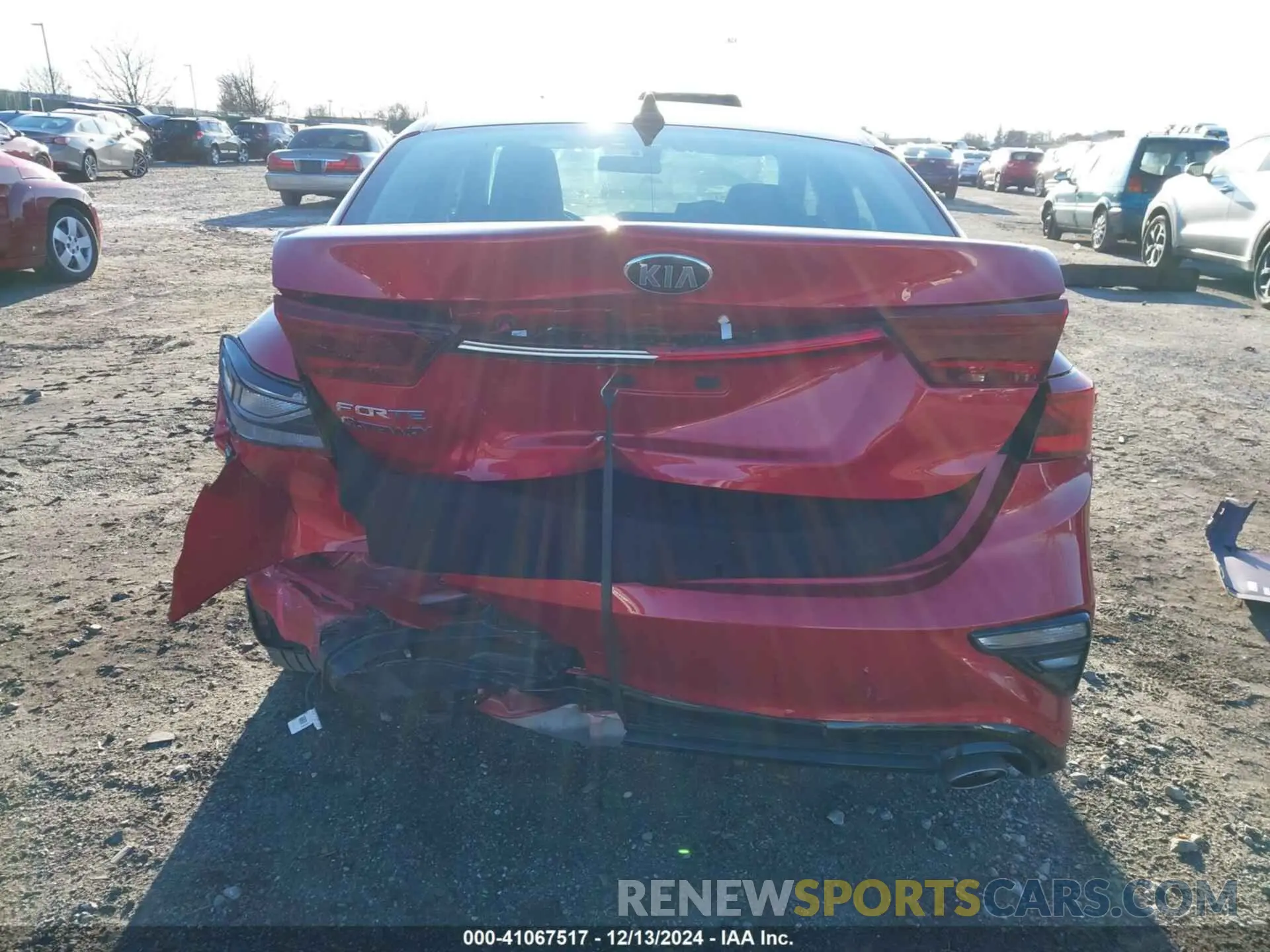 6 Фотография поврежденного автомобиля 3KPF24AD0KE041249 KIA FORTE 2019