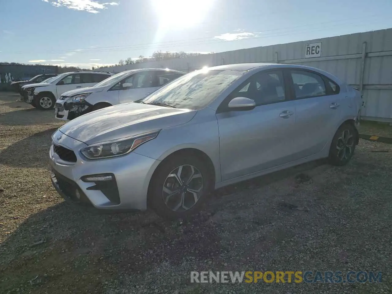 1 Фотография поврежденного автомобиля 3KPF24AD0KE043079 KIA FORTE 2019