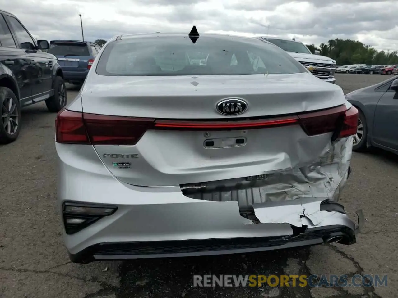 6 Фотография поврежденного автомобиля 3KPF24AD0KE043244 KIA FORTE 2019