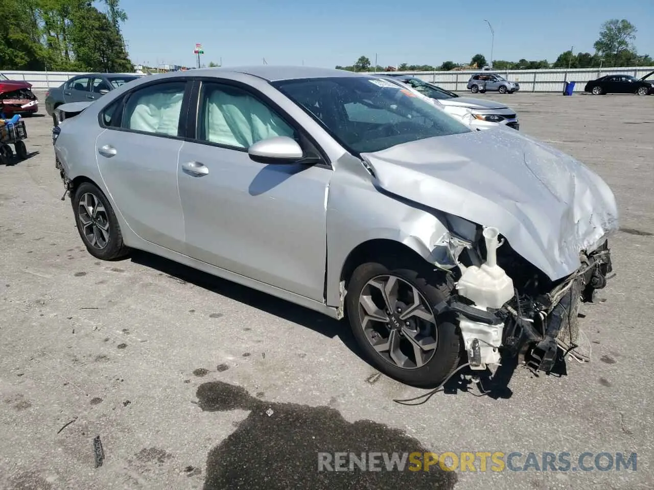 4 Photograph of a damaged car 3KPF24AD0KE067592 KIA FORTE 2019