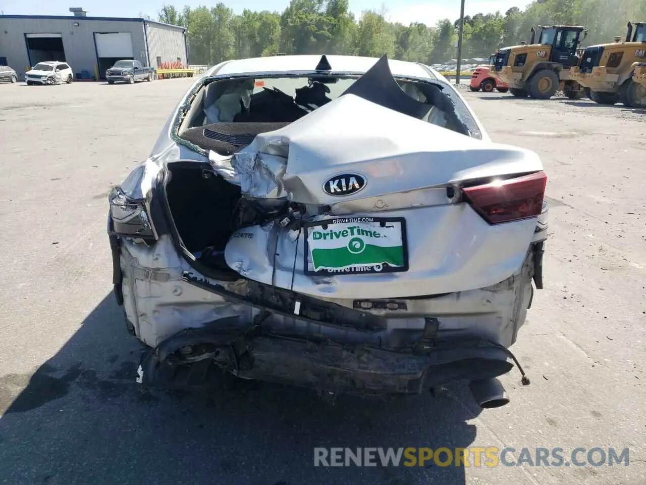 6 Photograph of a damaged car 3KPF24AD0KE067592 KIA FORTE 2019