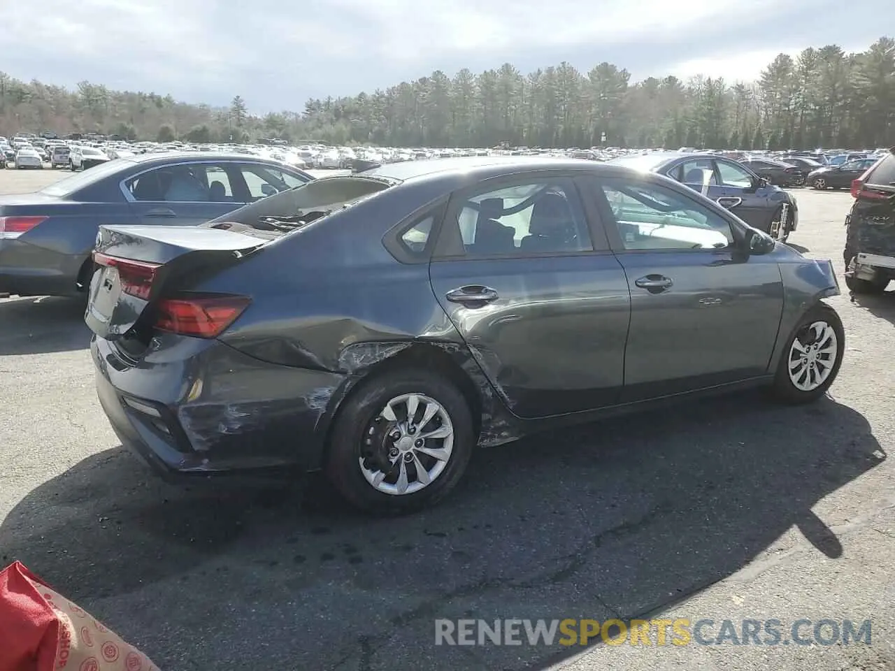 3 Фотография поврежденного автомобиля 3KPF24AD0KE087857 KIA FORTE 2019