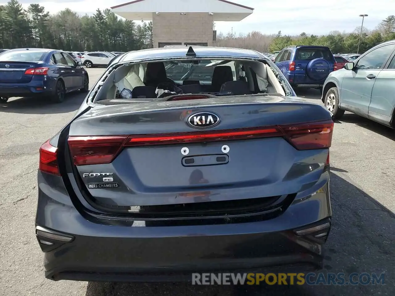 6 Фотография поврежденного автомобиля 3KPF24AD0KE087857 KIA FORTE 2019